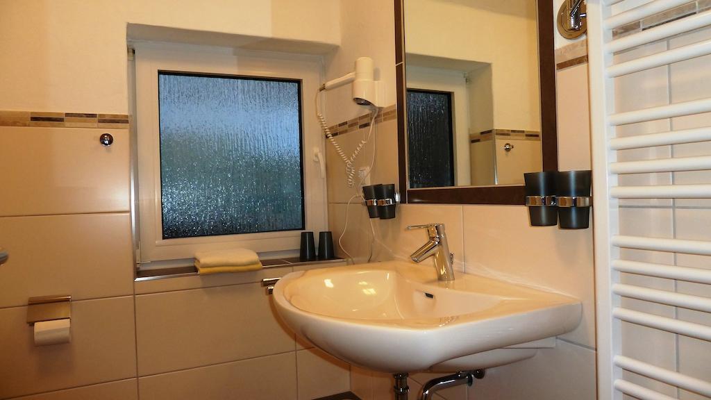 Ferienwohnungen Mittendrin Willingen  Quarto foto